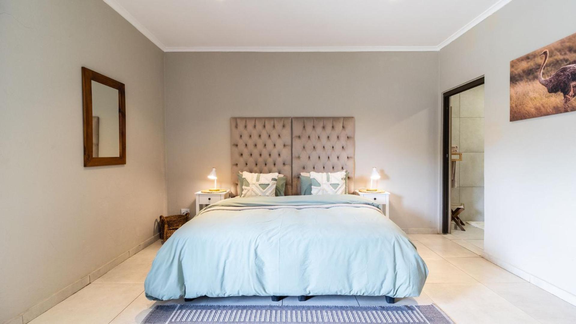Bosveld In Die Stad 2 Guesthouse Албертън Стая снимка